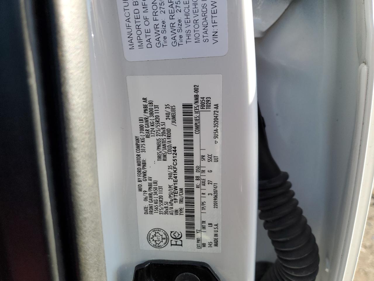 2019 Ford F-150 - Image 12