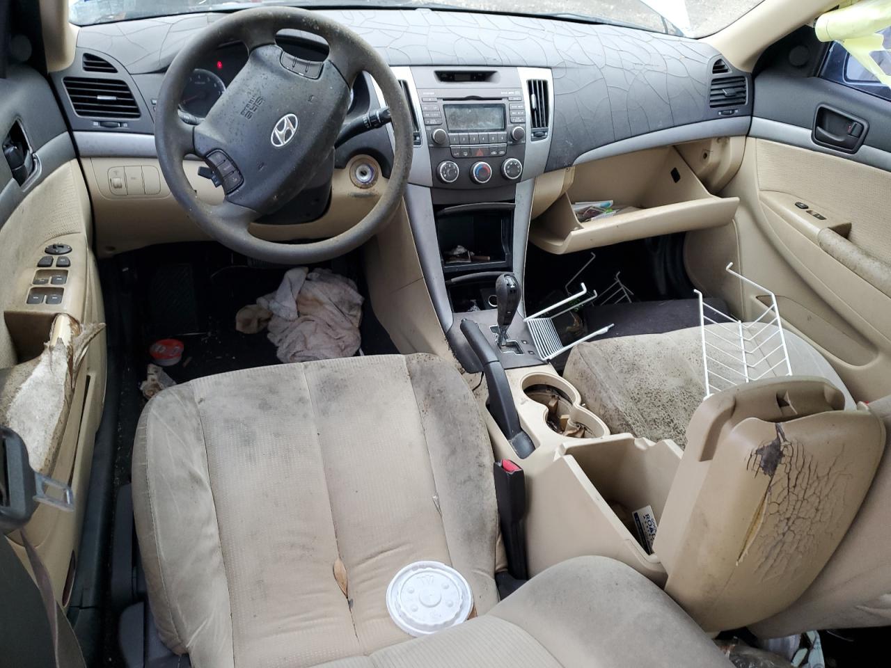 2009 Hyundai Sonata - Image 8