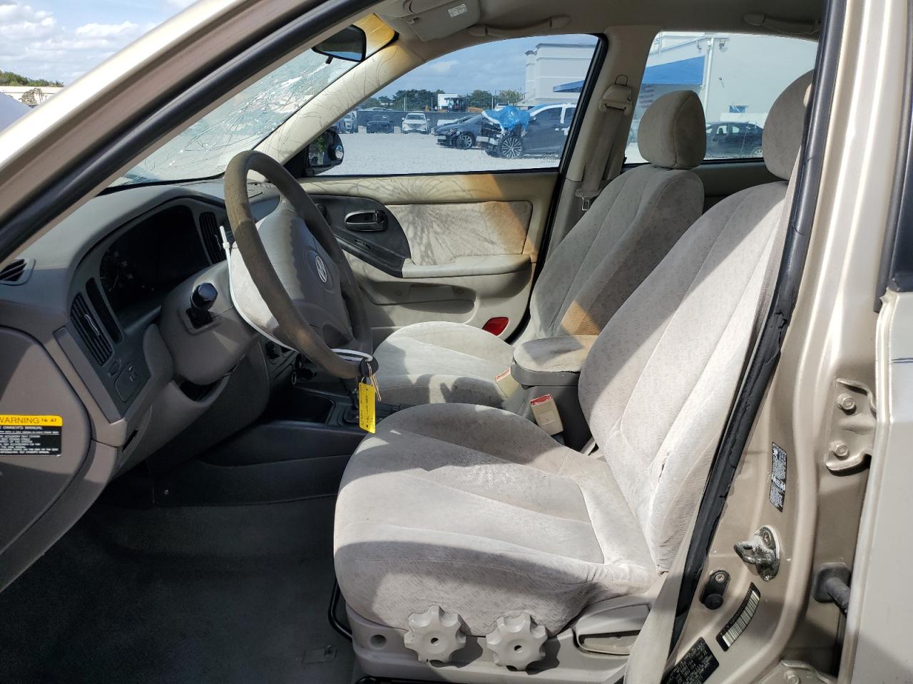 2006 Hyundai Elantra - Image 7
