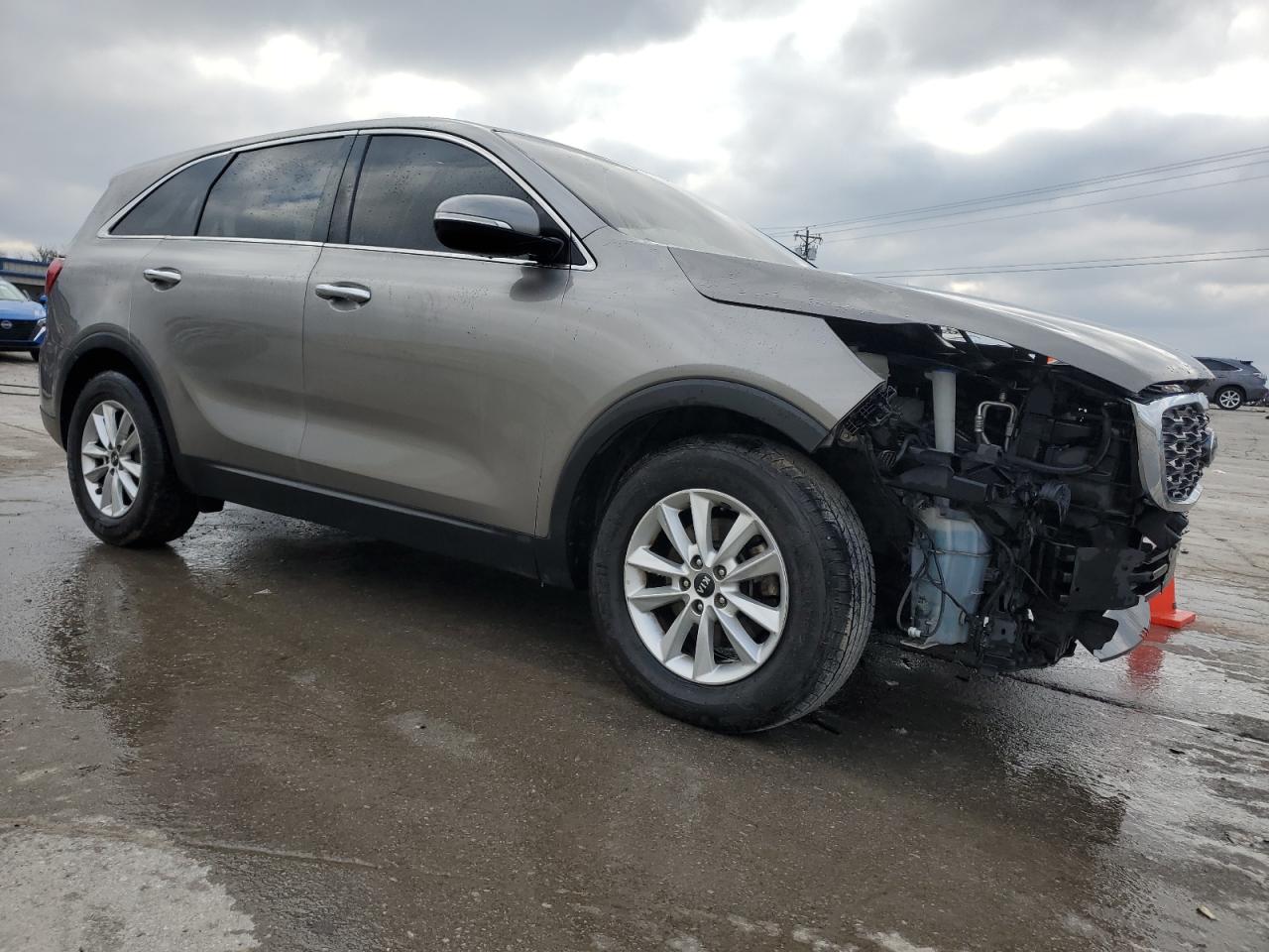 2019 Kia Sorento - Image 4