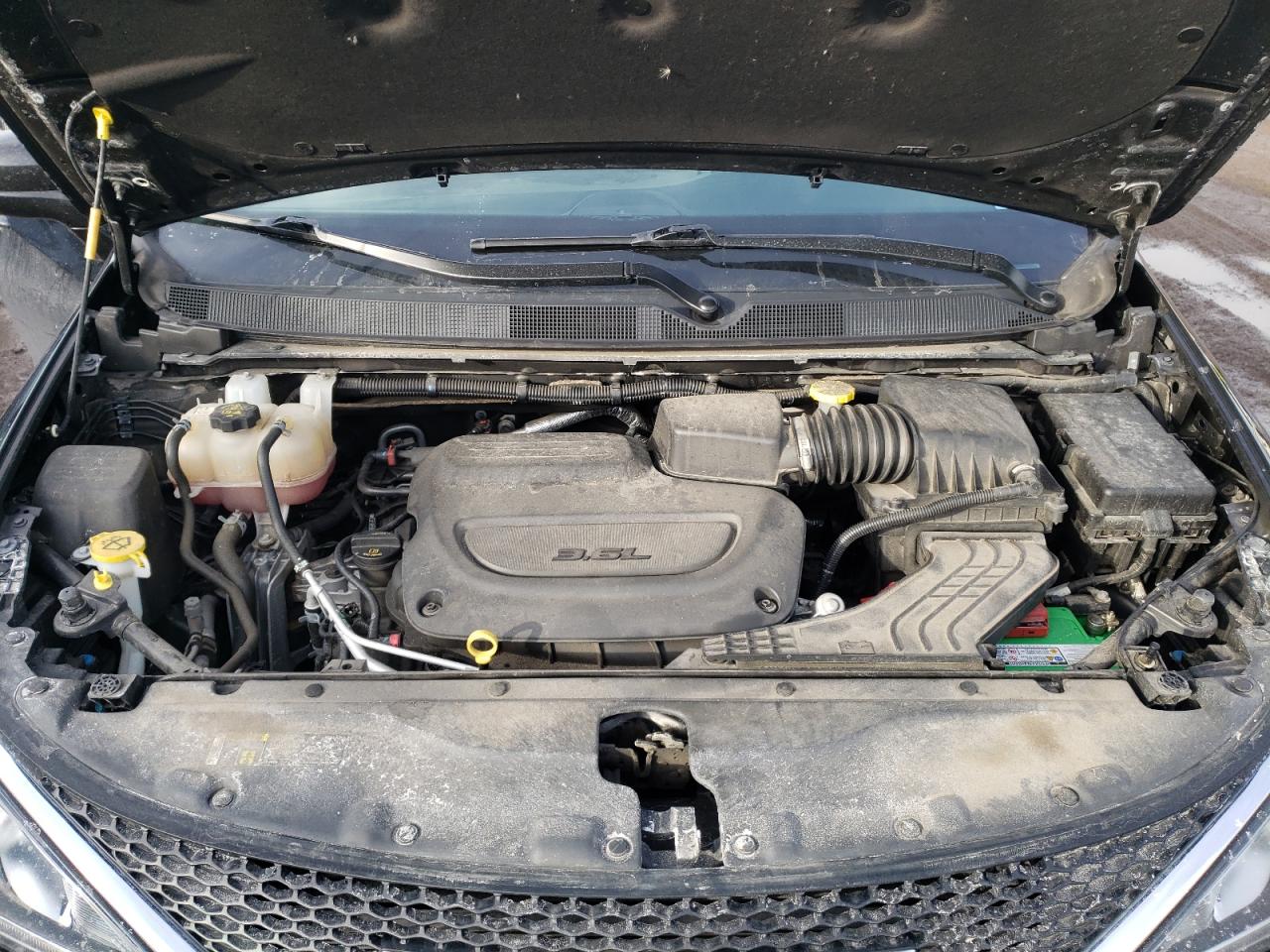 2020 Chrysler Pacifica - Image 14