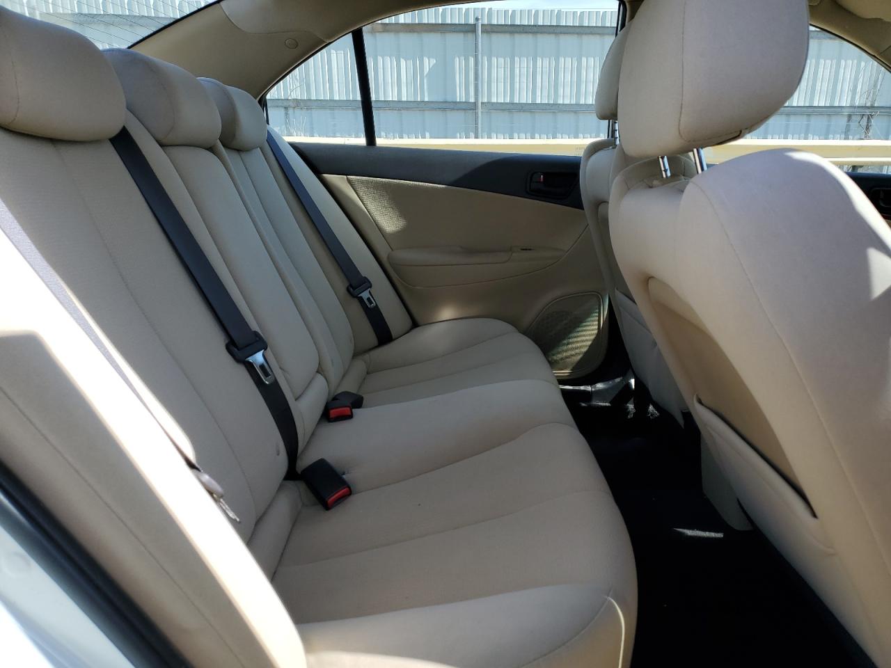 2009 Hyundai Sonata - Image 10