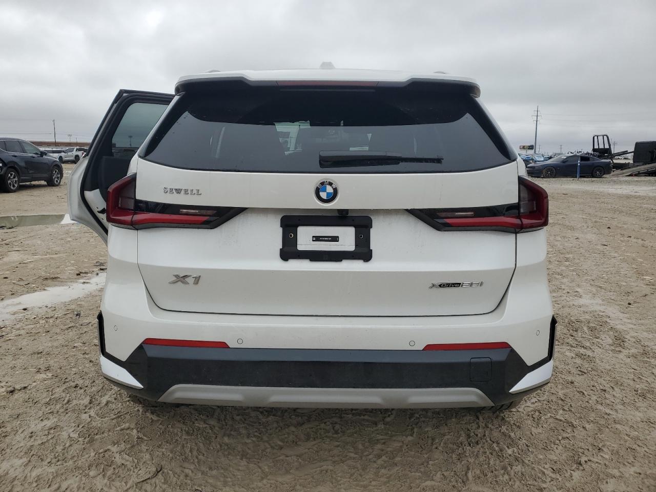 2024 BMW X1 - Image 6