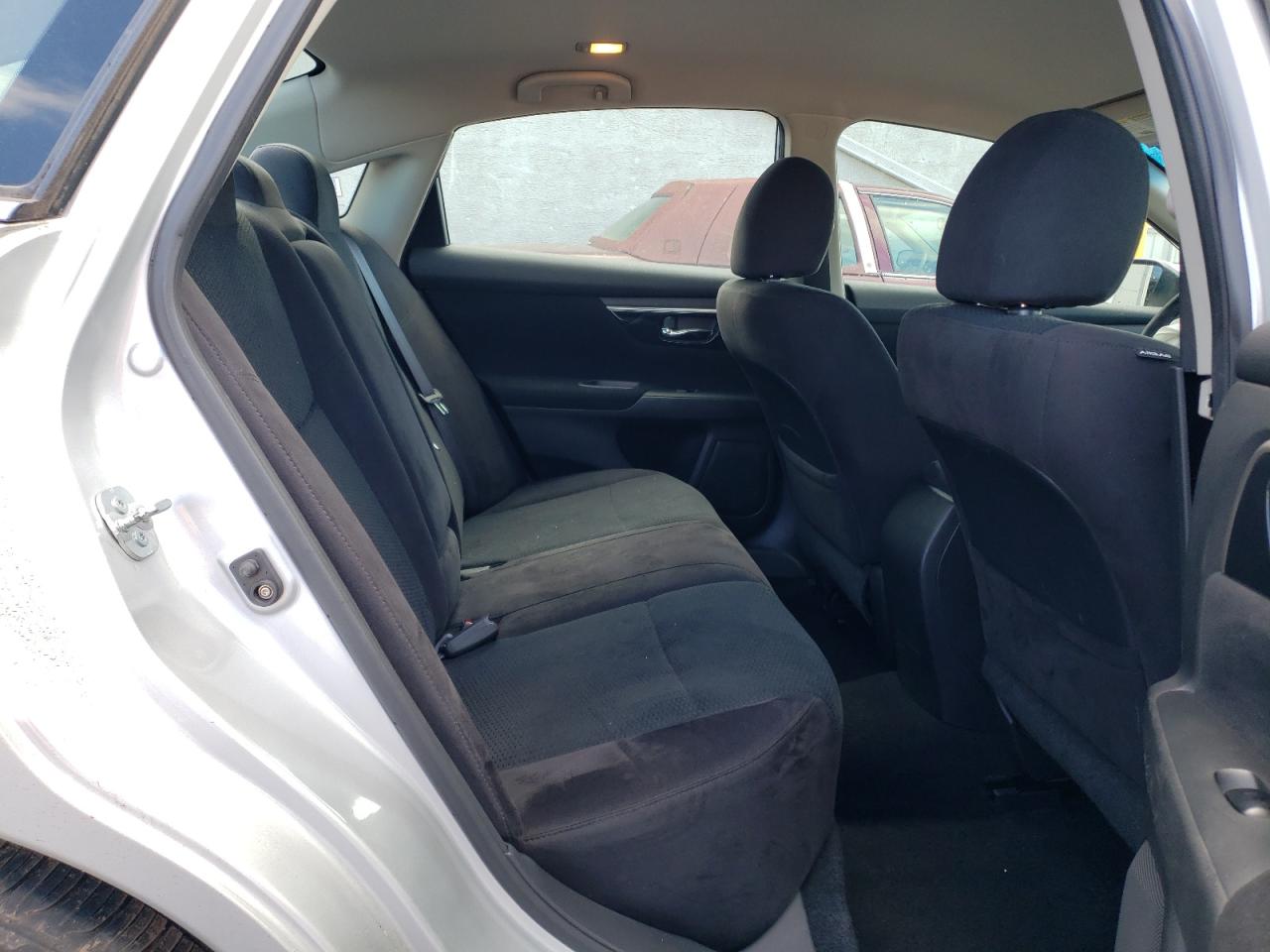 2014 Nissan Altima - Image 10