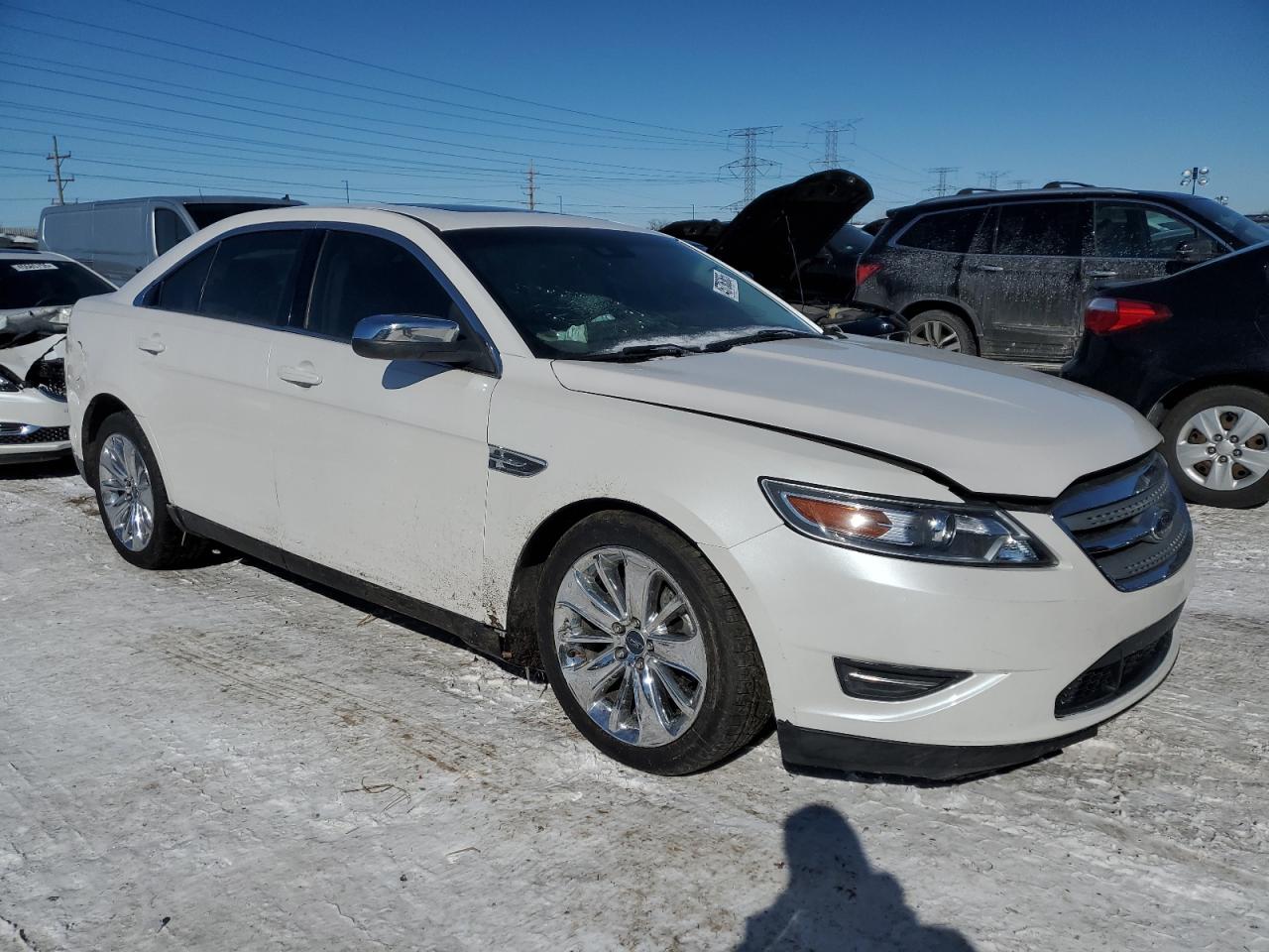 2011 Ford Taurus - Image 4