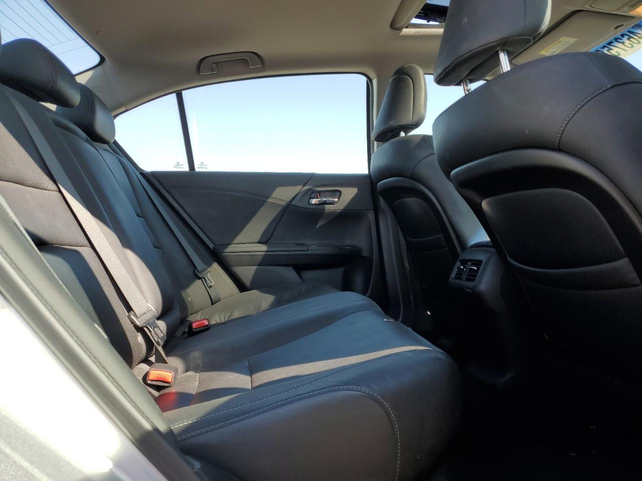 2013 Honda Accord - Image 10