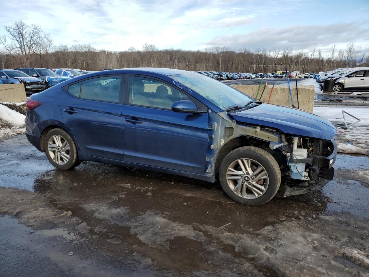 2020 Hyundai Elantra - Image 4