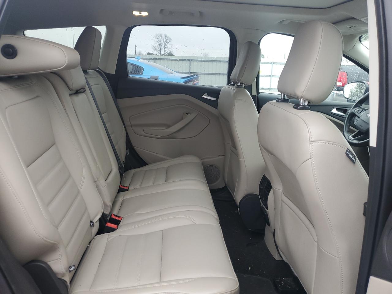 2019 Ford Escape - Image 11