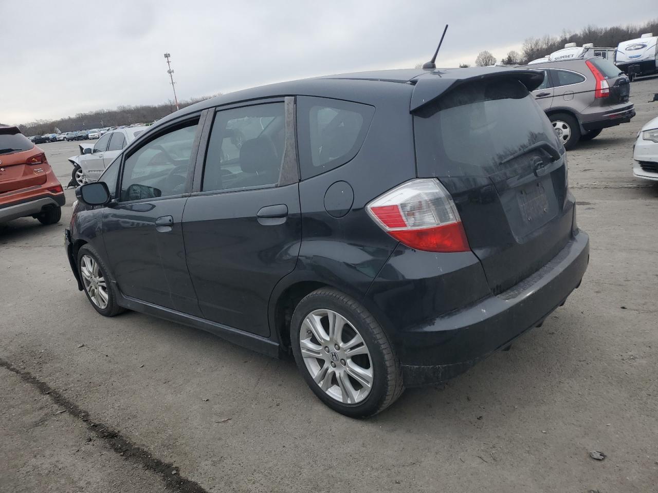 2009 Honda Fit - Image 2