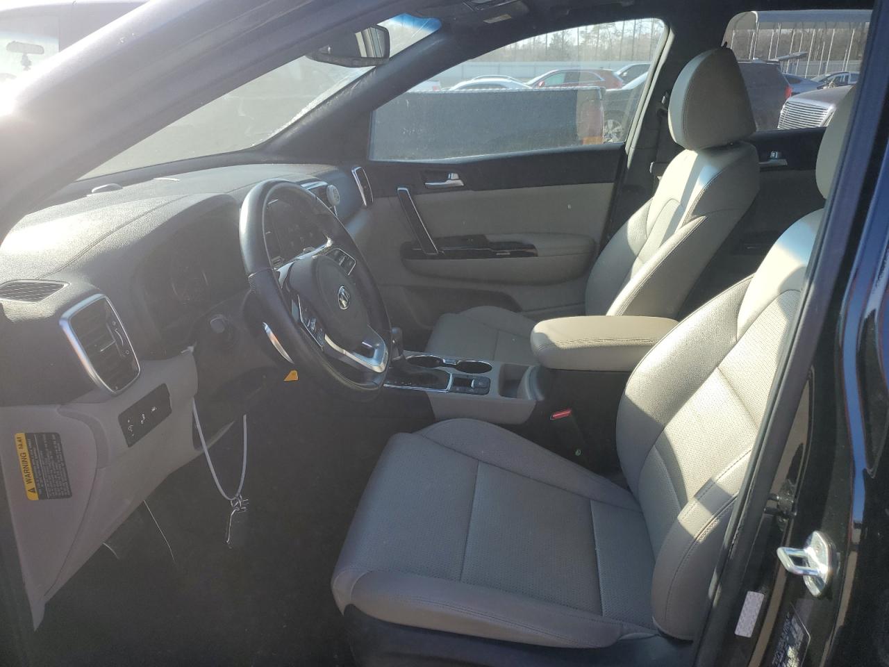 2022 Kia Sportage - Image 7