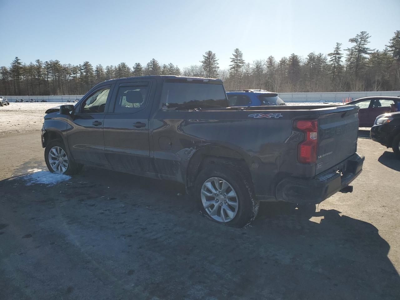2022 Chevrolet Silverado - Image 2