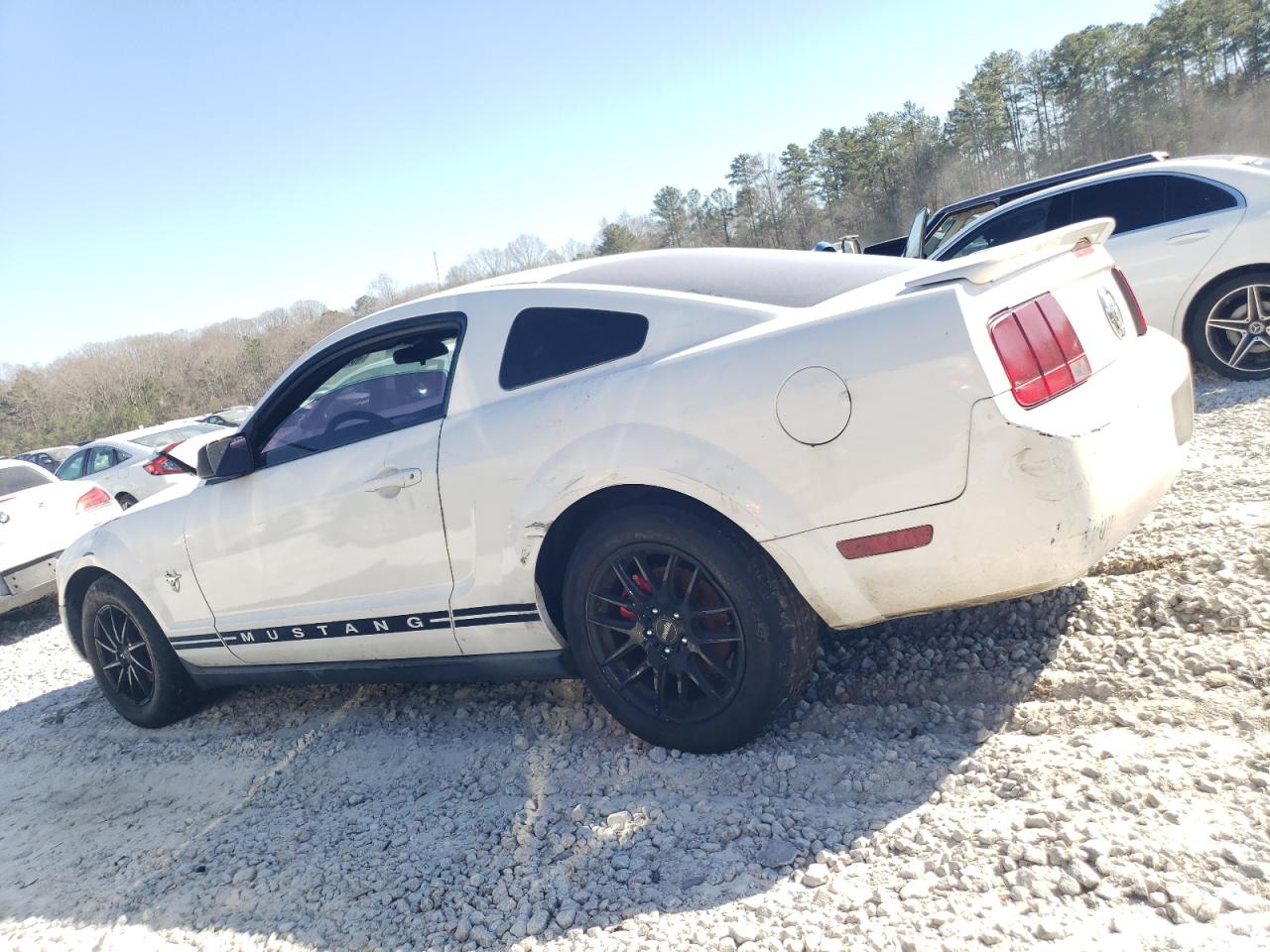 2009 Ford Mustang - Image 2