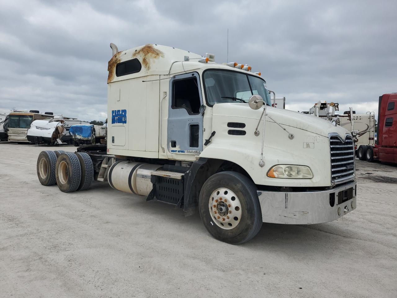 2016 Mack 600 Cxu600 იყიდება Fort Pierce-ში, FL - Top/Roof