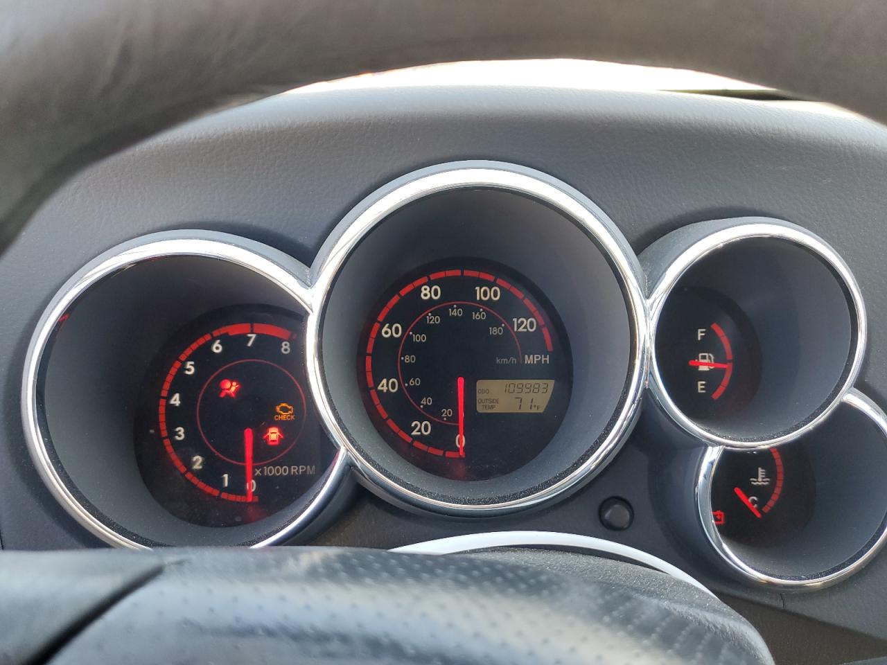 2004 Toyota Corolla - Image 9