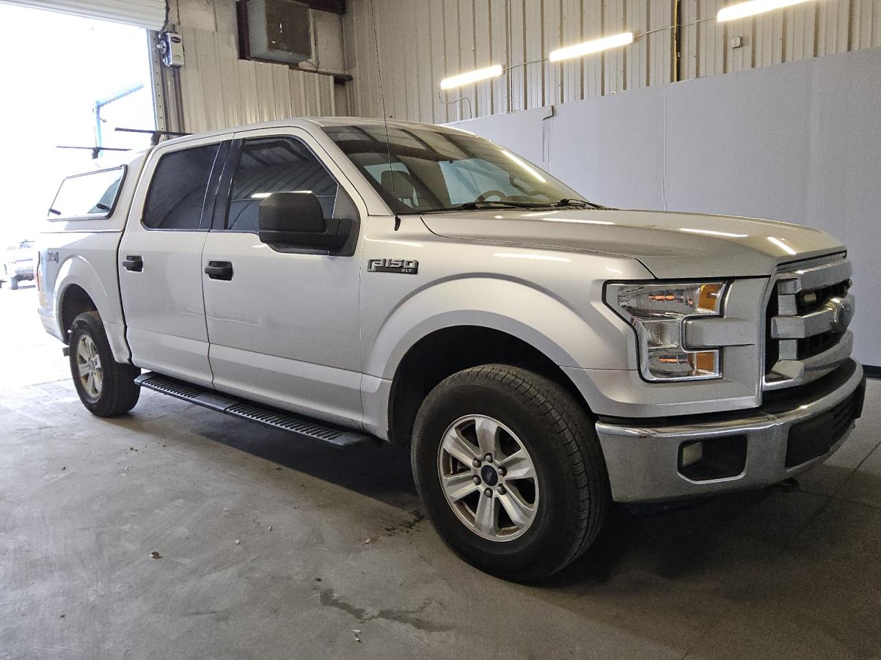 2016 Ford F-150 - Image 4