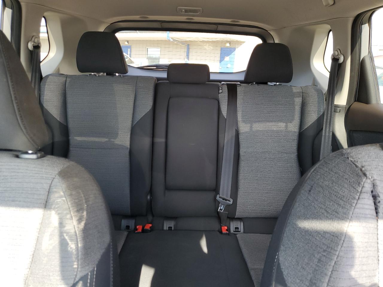 2021 Nissan Rogue - Image 10