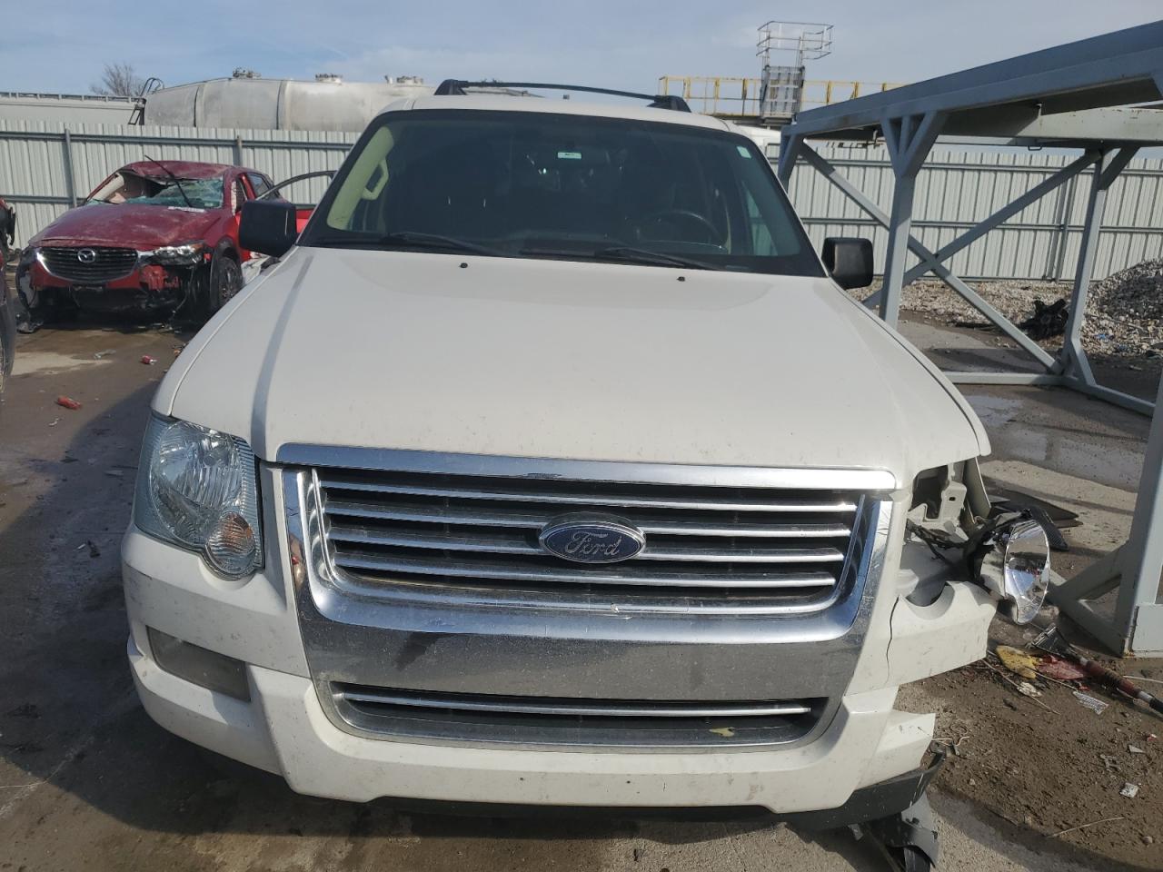 2010 Ford Explorer - Image 5