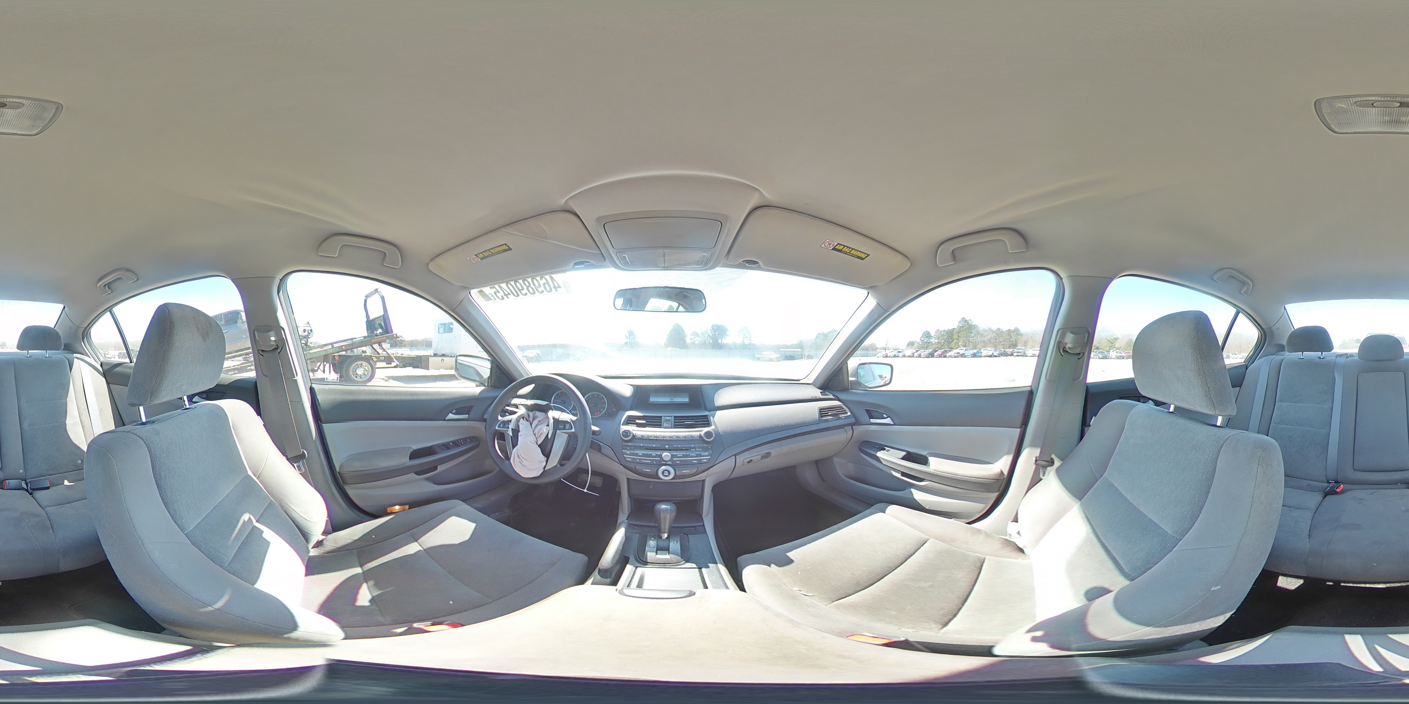 2010 Honda Accord - Image 13