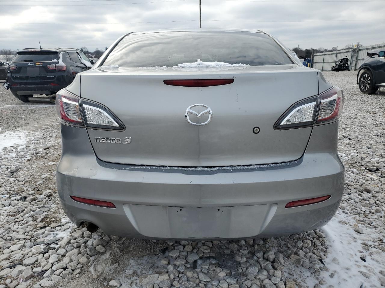 2013 Mazda 3 - Image 6
