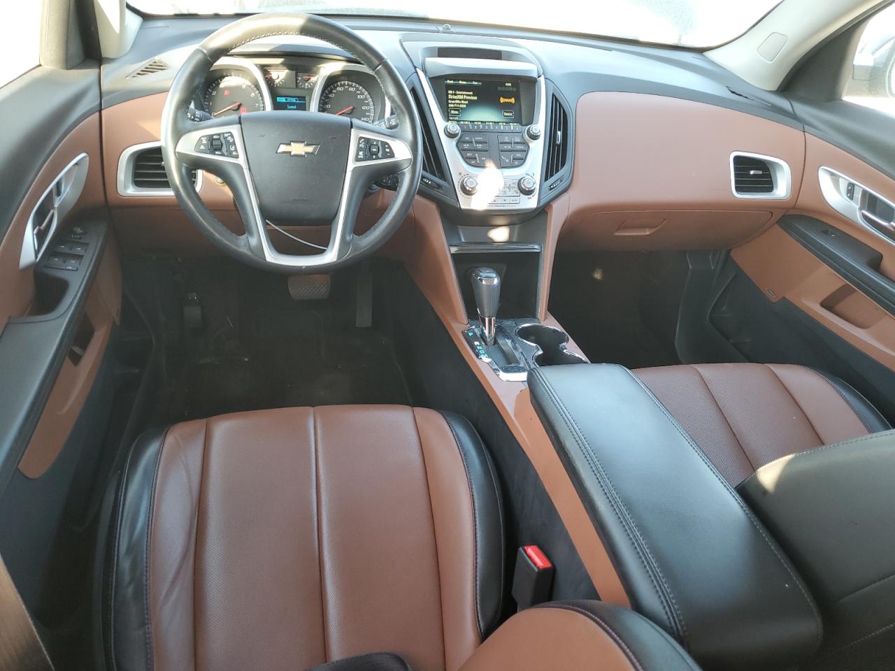 2017 Chevrolet Equinox - Image 8