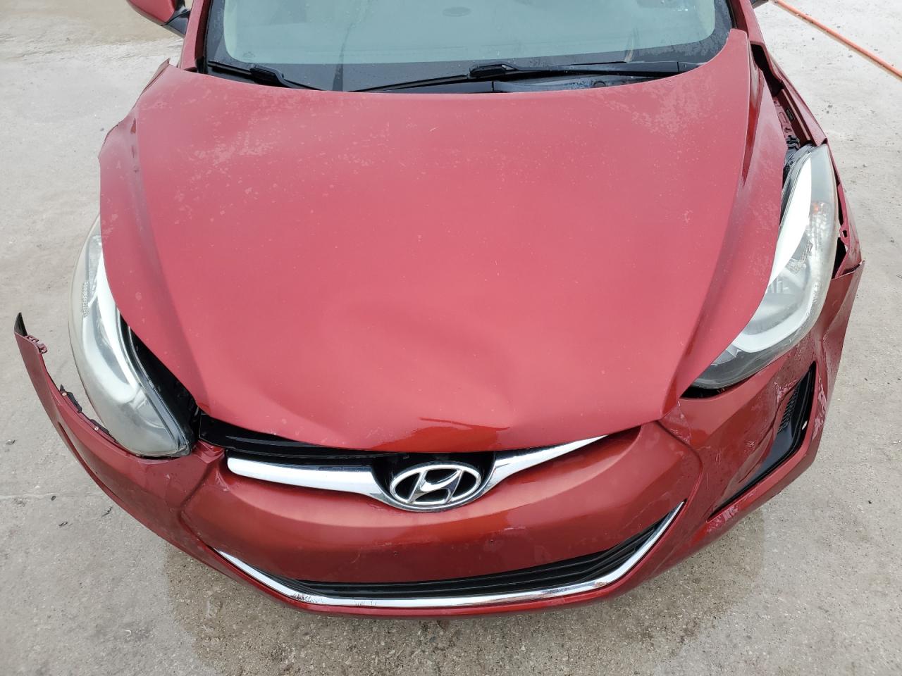 2014 Hyundai Elantra - Image 11