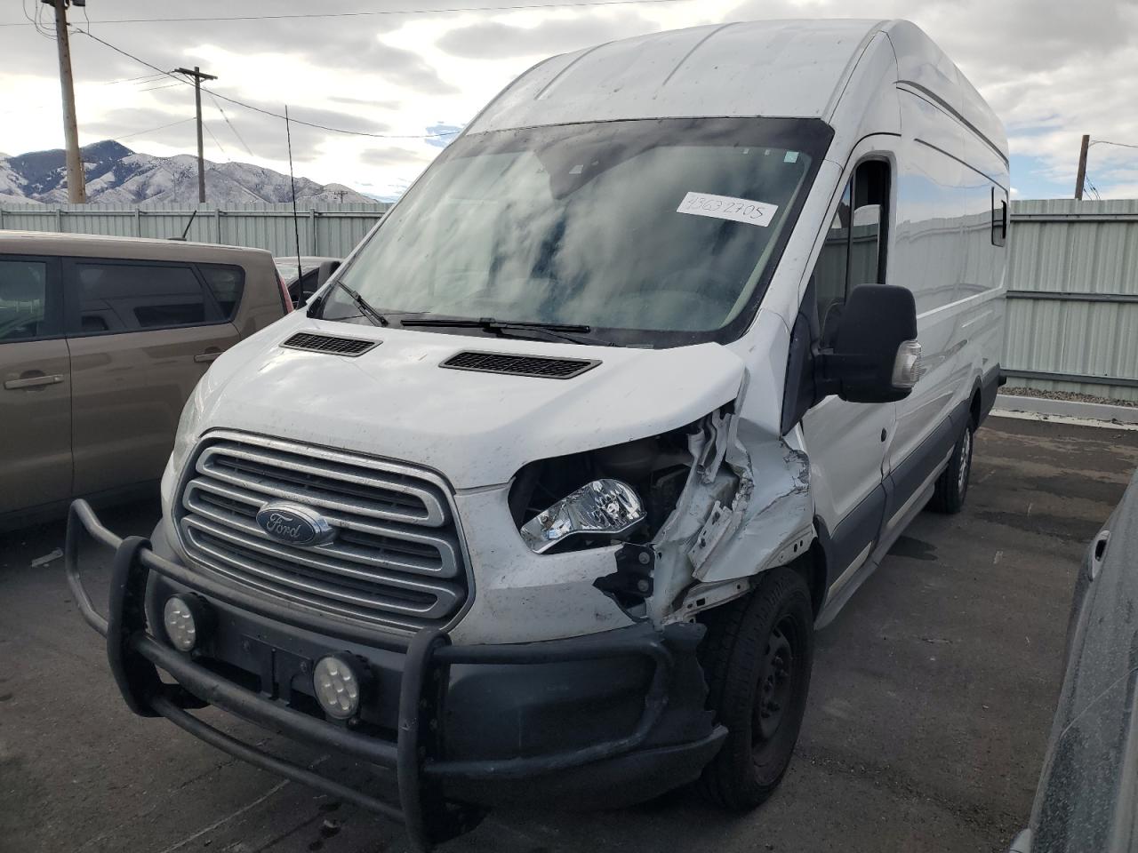 2016 Ford Transit T-350 на продаже в Magna, UT - Front End