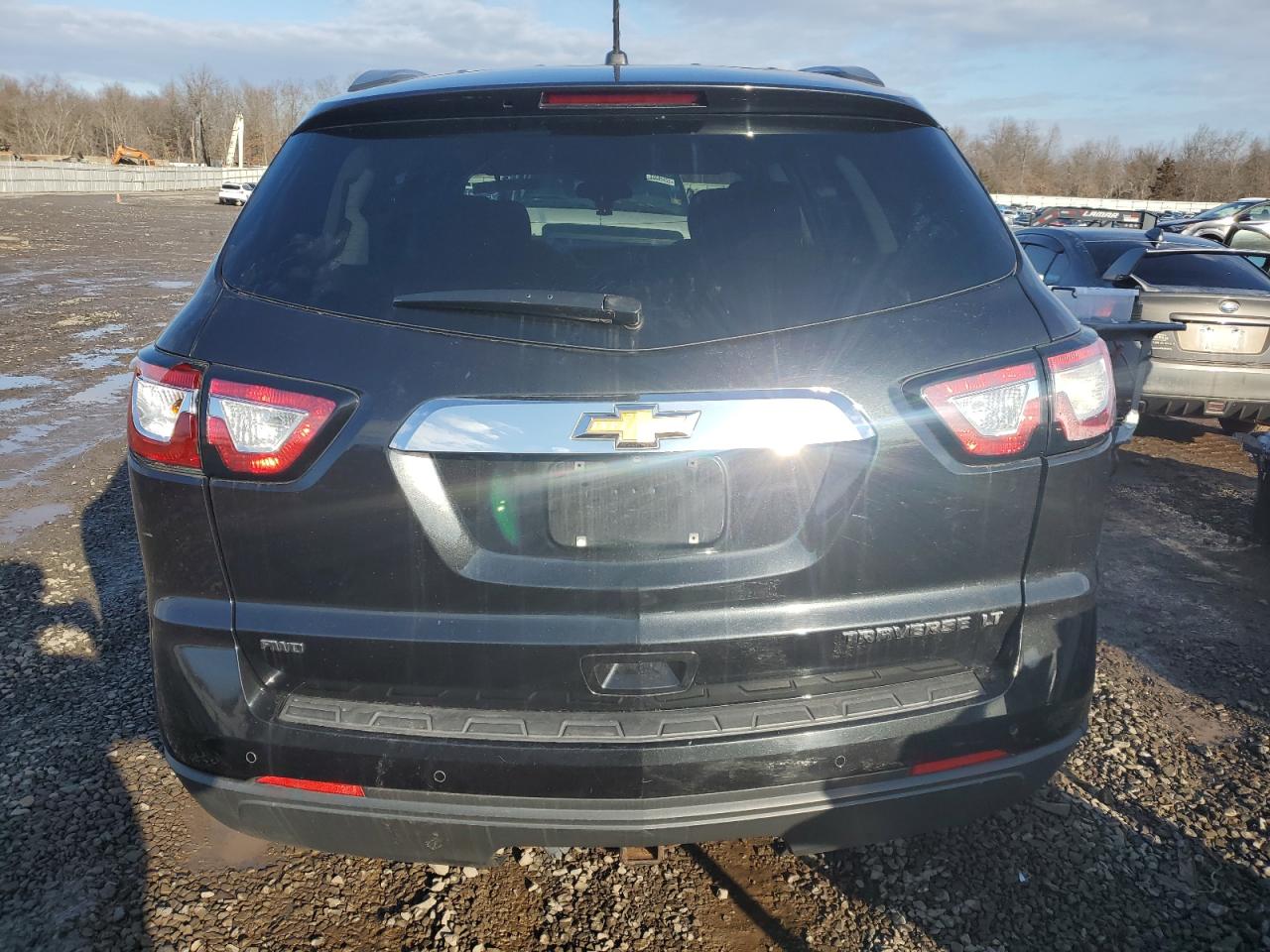 2015 Chevrolet Traverse - Image 6