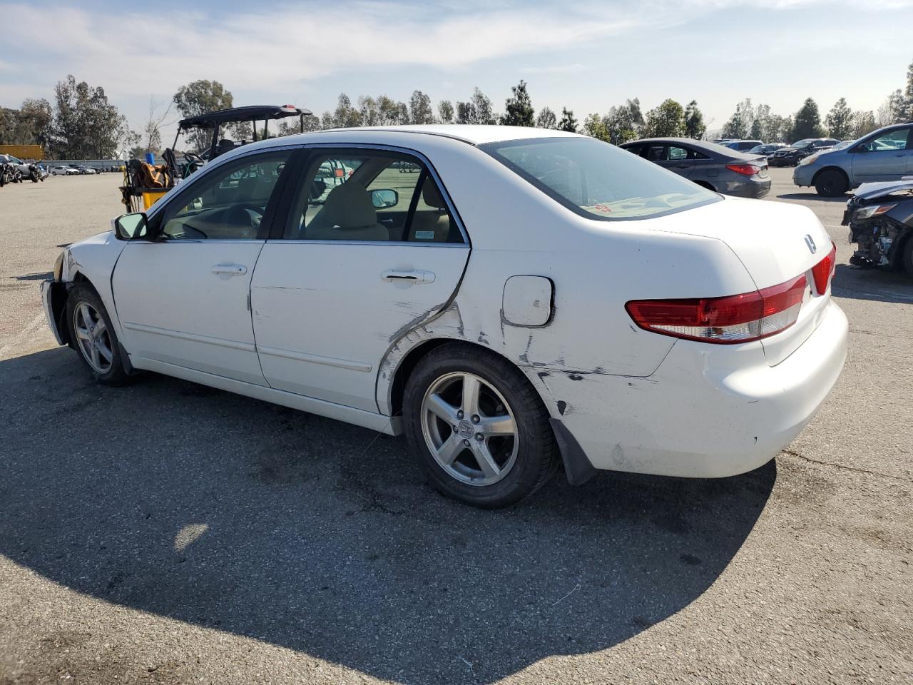 2004 Honda Accord - Image 2