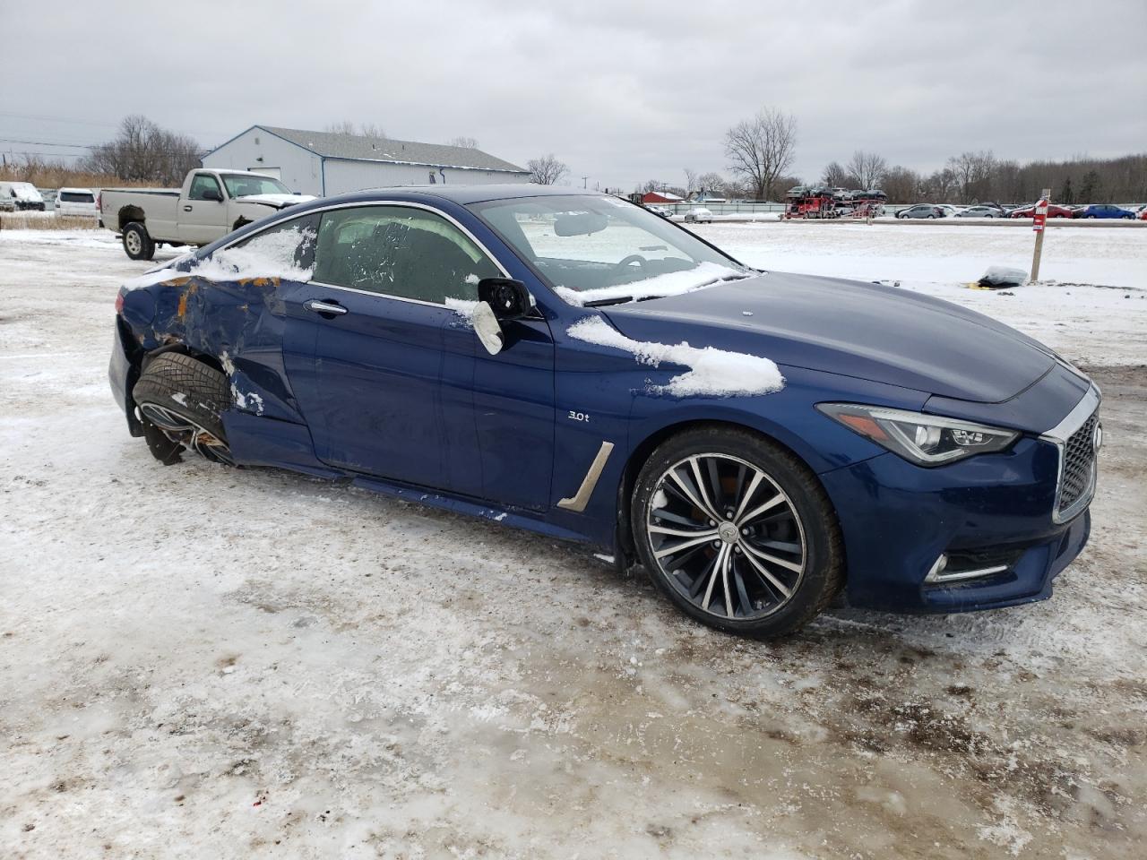 2017 Infiniti Q60 - Image 4