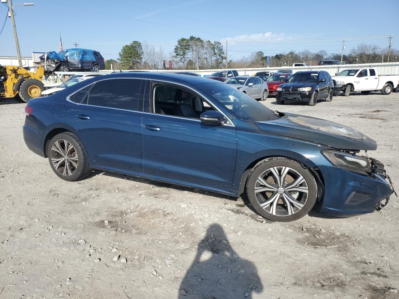 2021 Volkswagen Passat - Image 4