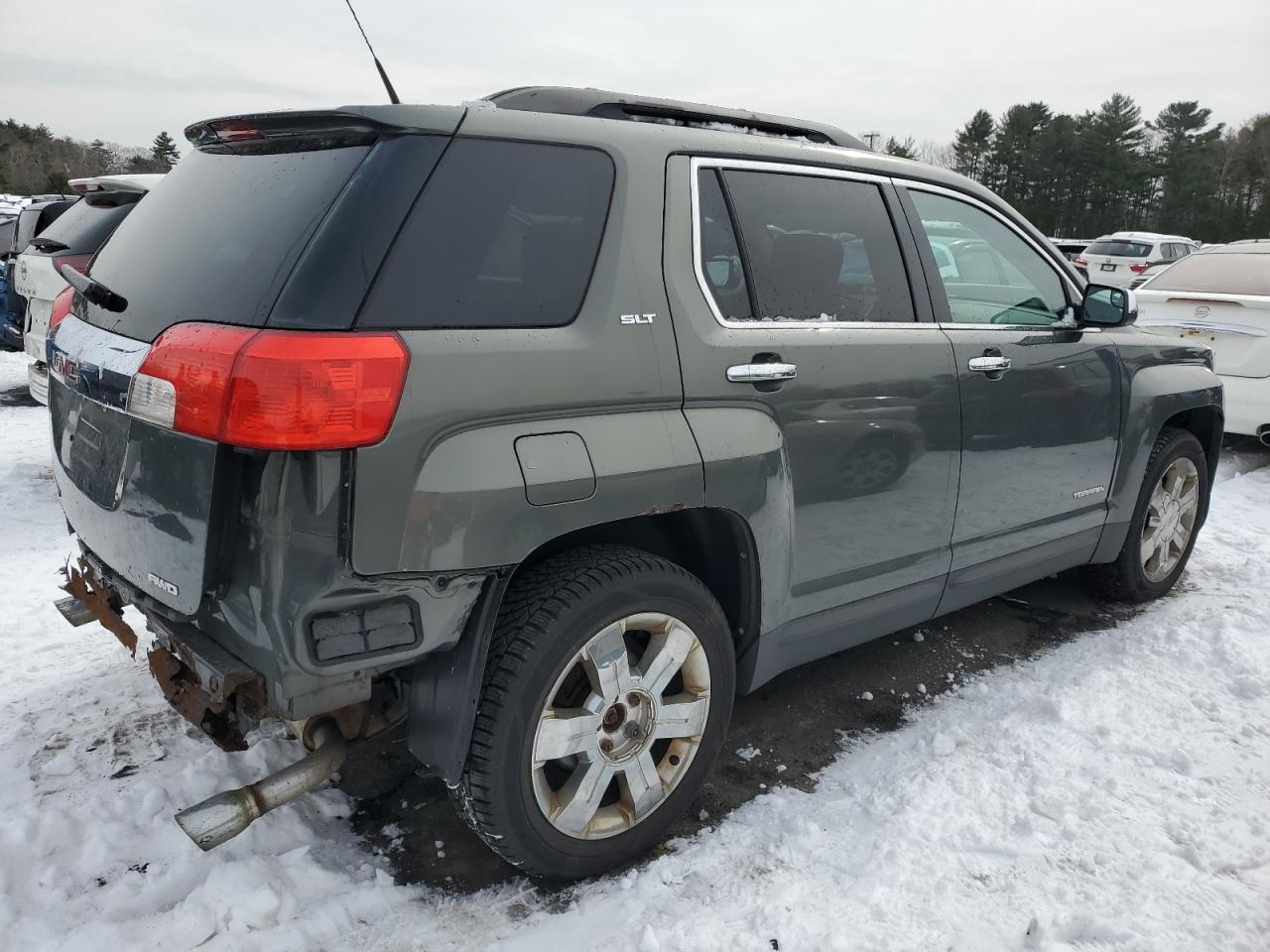 2012 GMC Terrain - Image 3