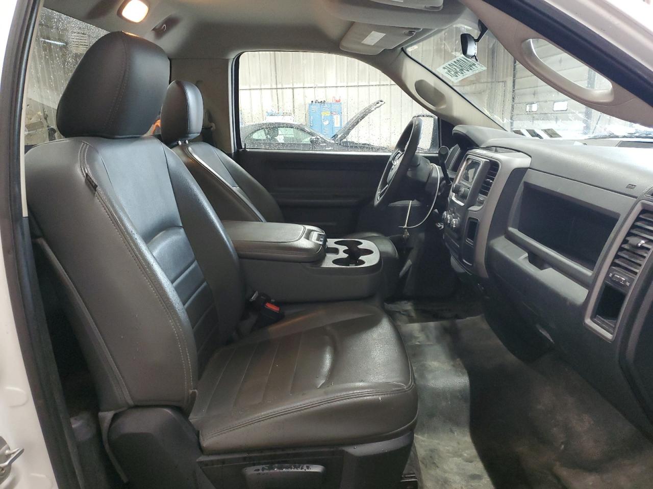 2014 RAM 1500 - Image 10