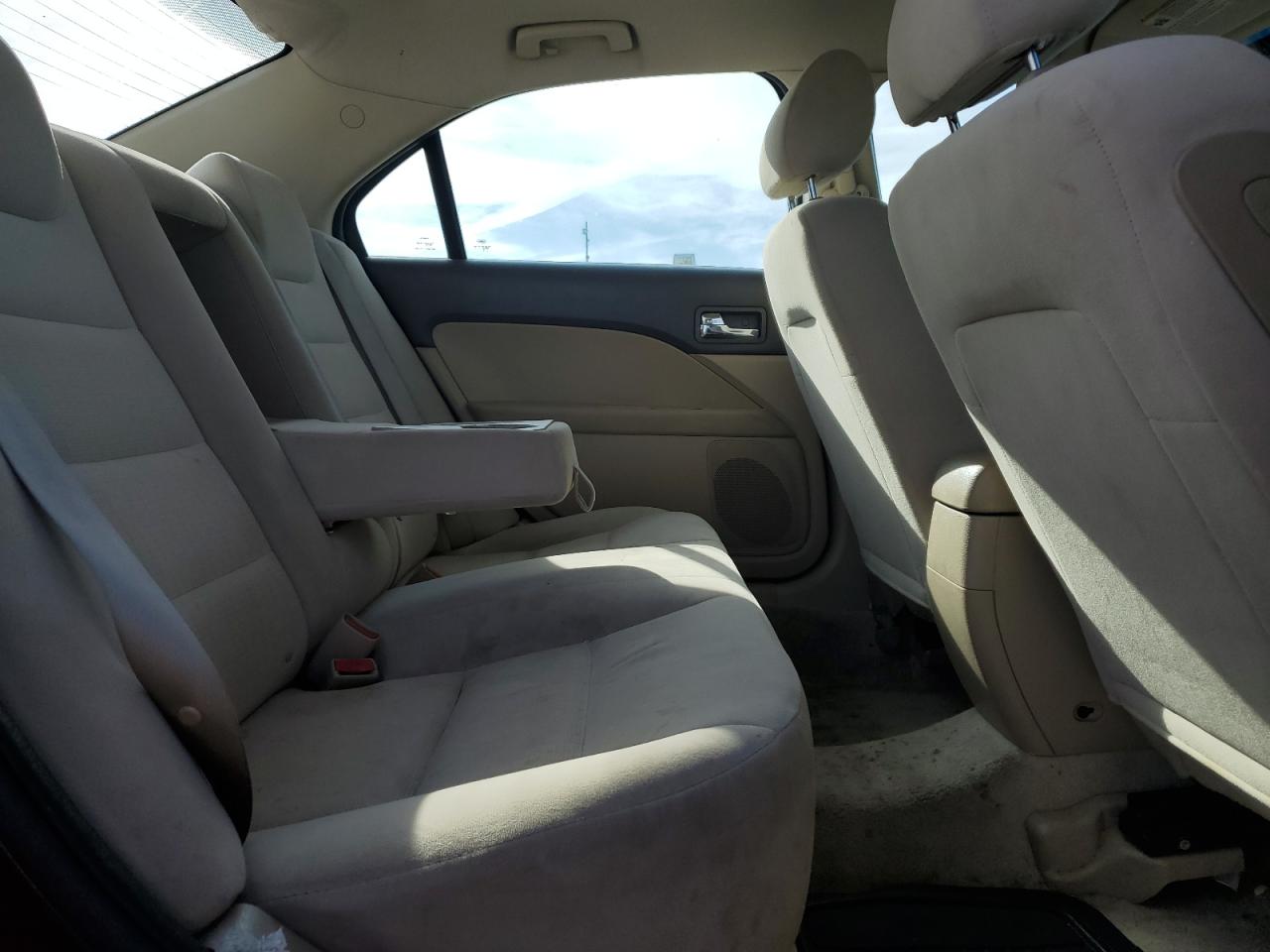2007 Ford Fusion - Image 10