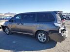 2011 Toyota Sienna Base იყიდება Las Vegas-ში, NV - Rear End