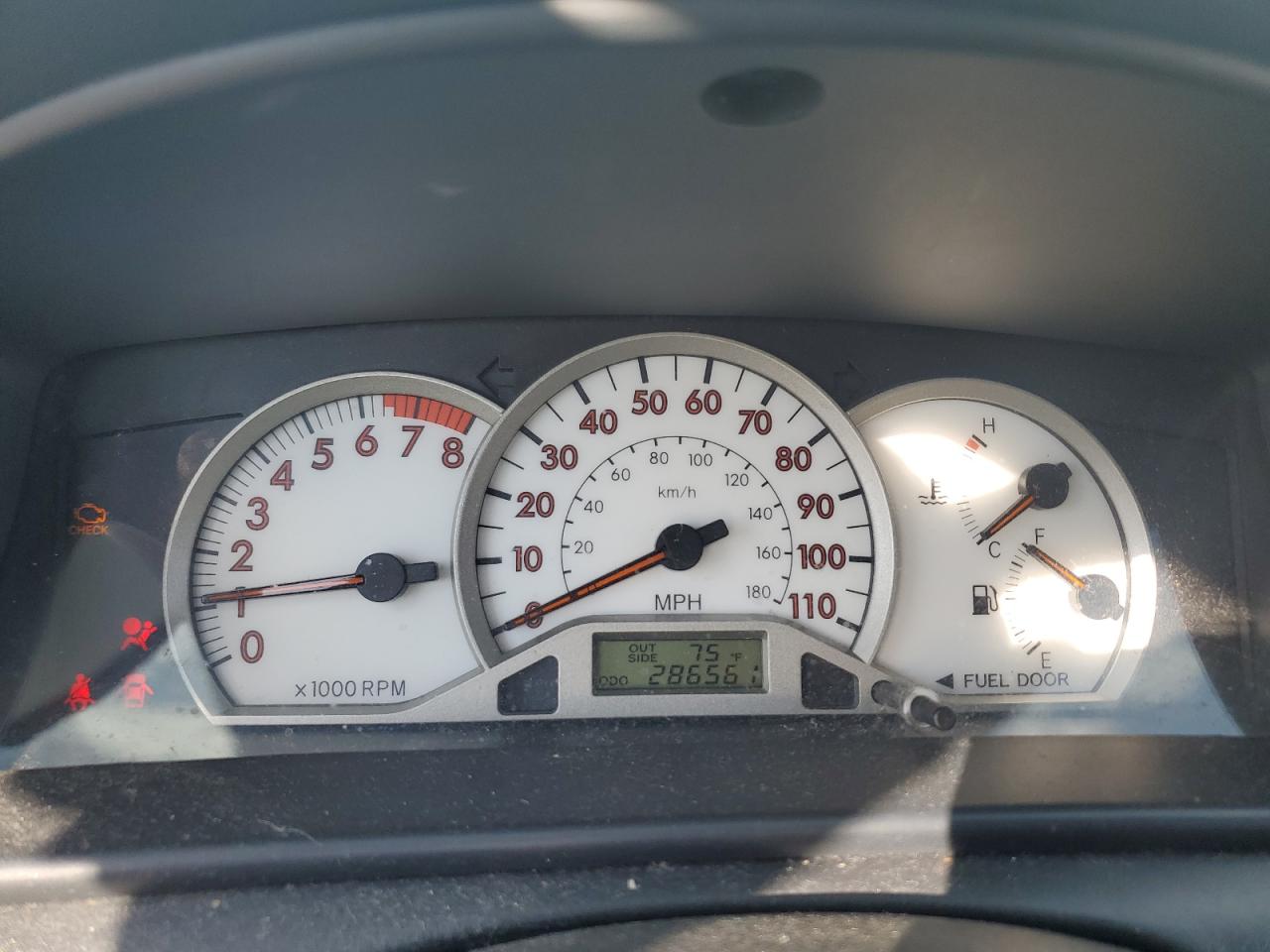 2005 Toyota Corolla - Image 9