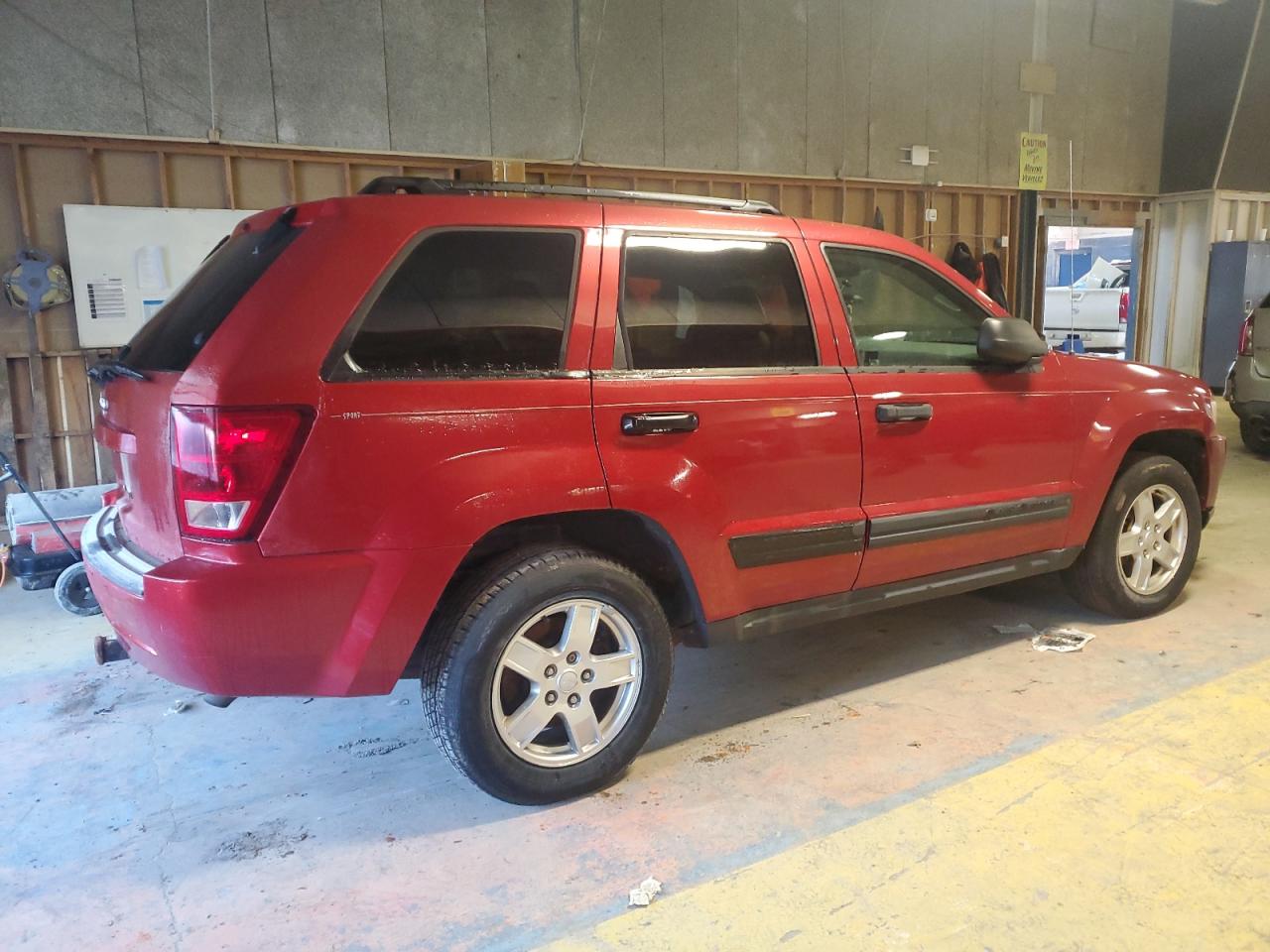 2006 Jeep Grand Cherokee - Image 3