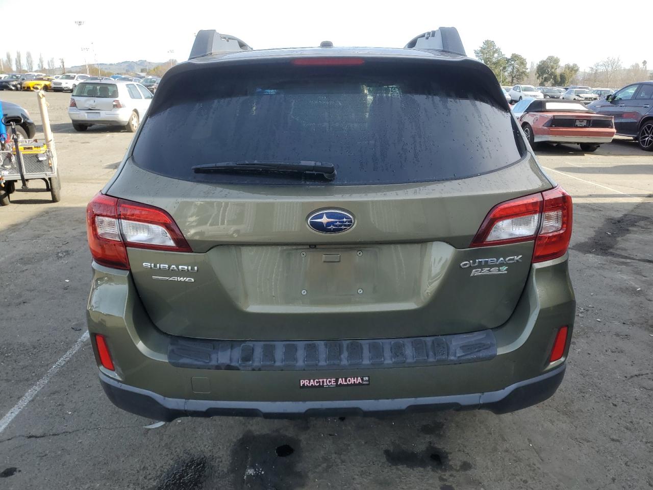2015 Subaru Outback - Image 6