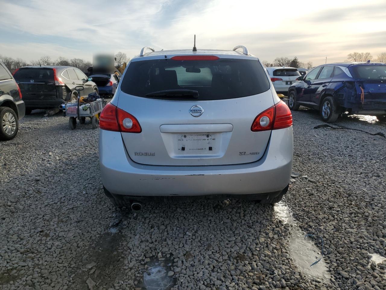 2008 Nissan Rogue - Image 6