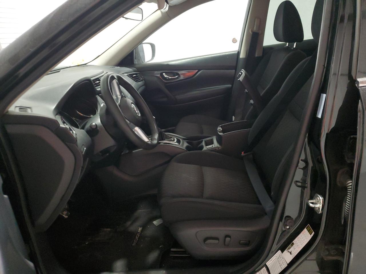 2019 Nissan Rogue - Image 7