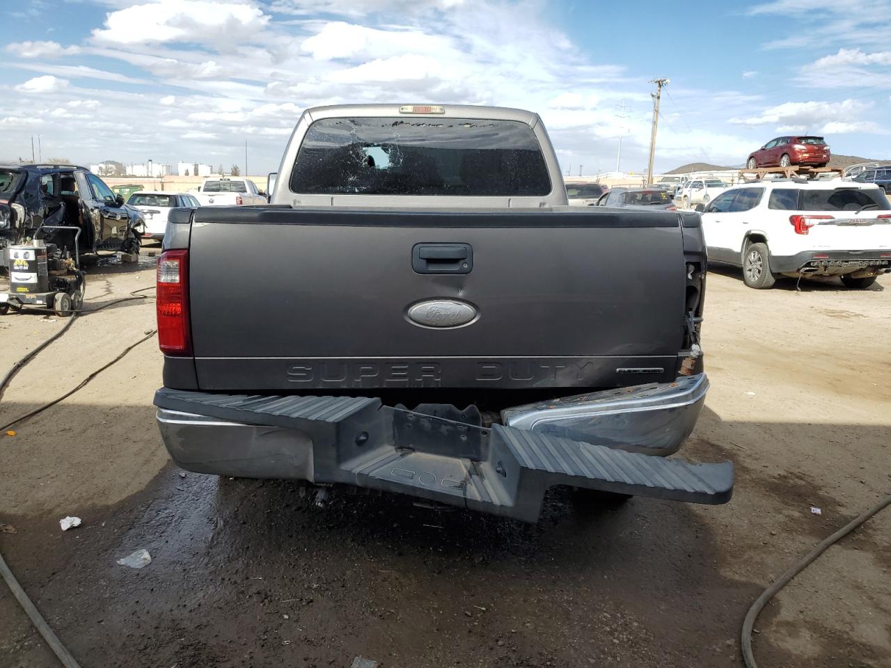 2012 Ford F250 - Image 6