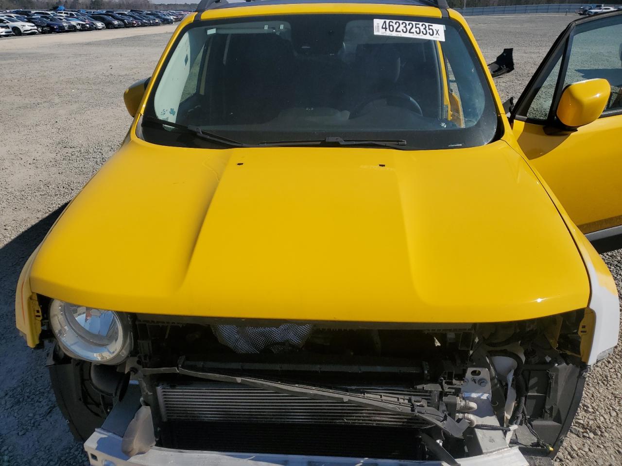 2016 Jeep Renegade - Image 11