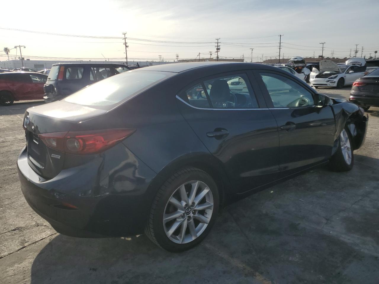 2017 Mazda 3 - Image 3
