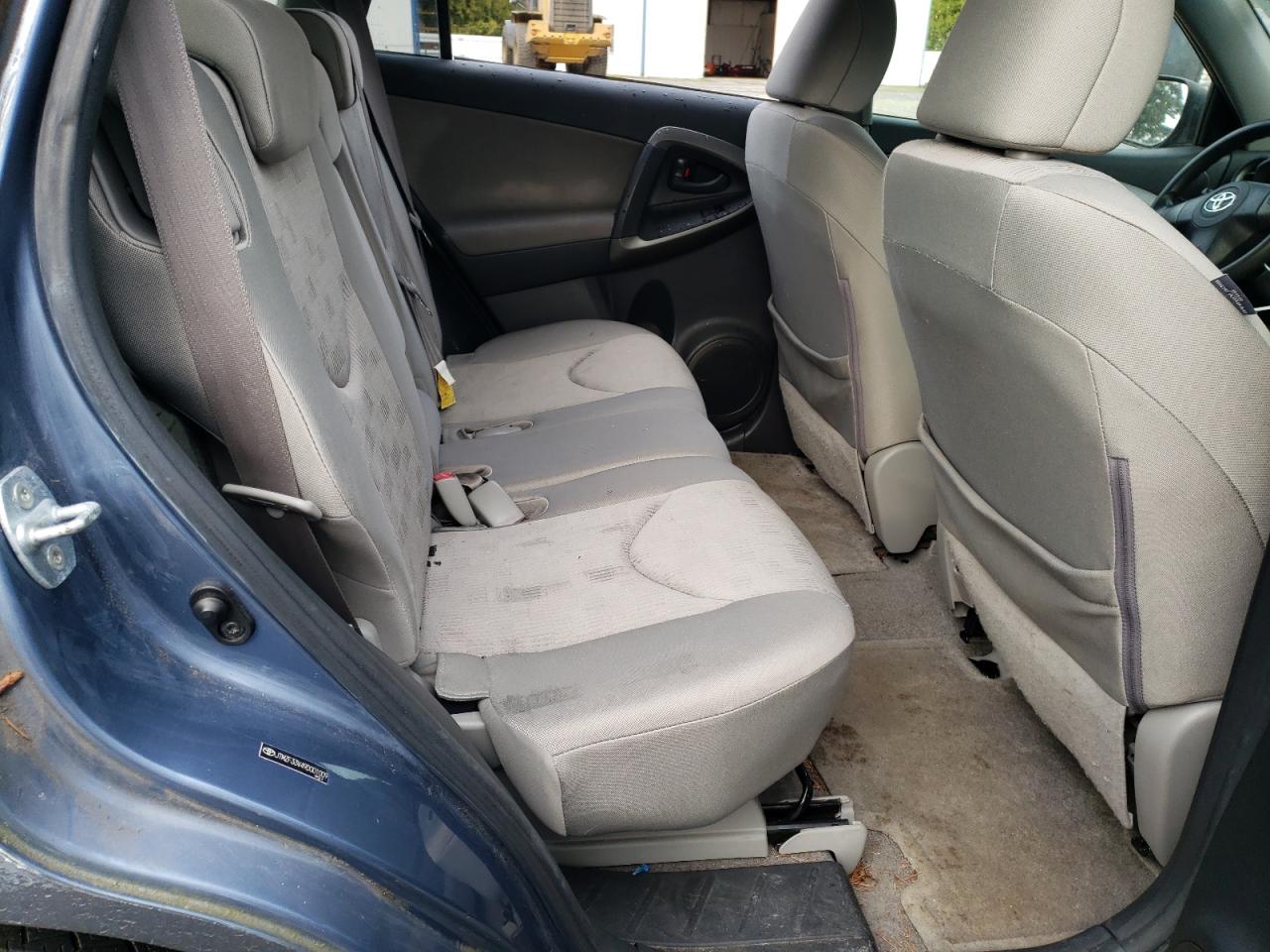 2009 Toyota RAV 4 - Image 11