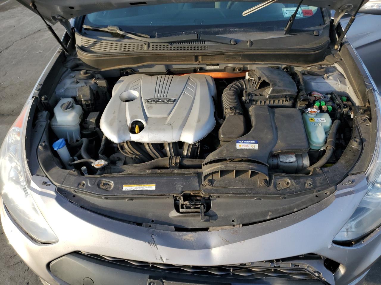 2012 Hyundai Sonata - Image 12