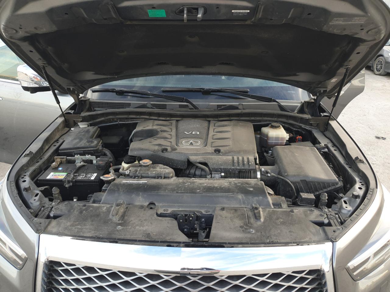 2018 Infiniti QX80 - Image 13