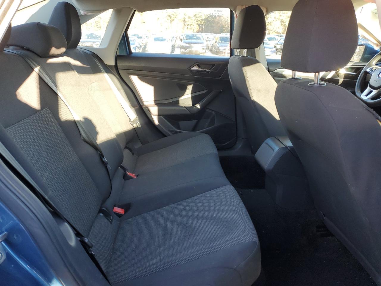 2019 Volkswagen Jetta - Image 10