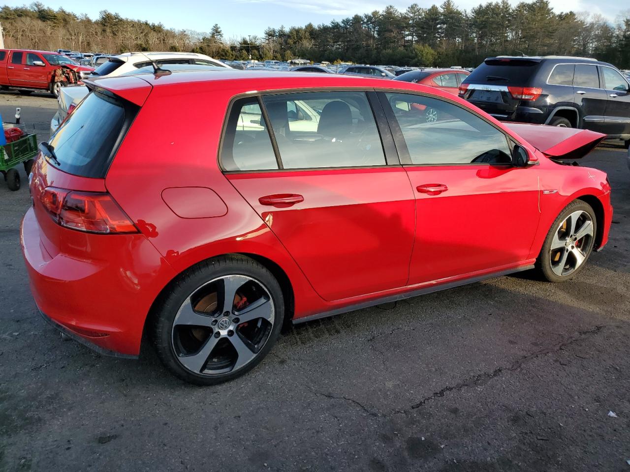 2015 Volkswagen GTI - Image 3