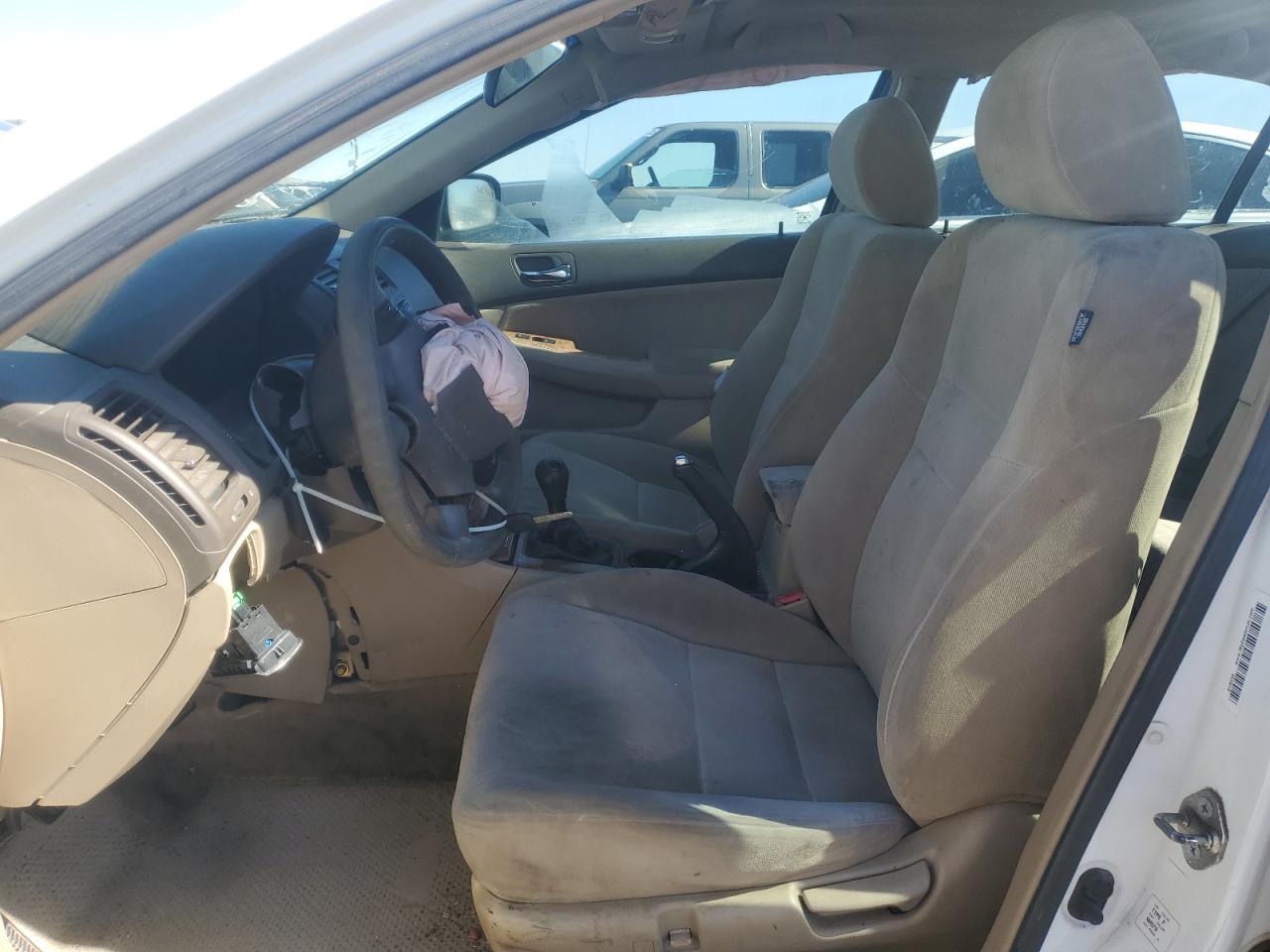 2005 Honda Accord - Image 7