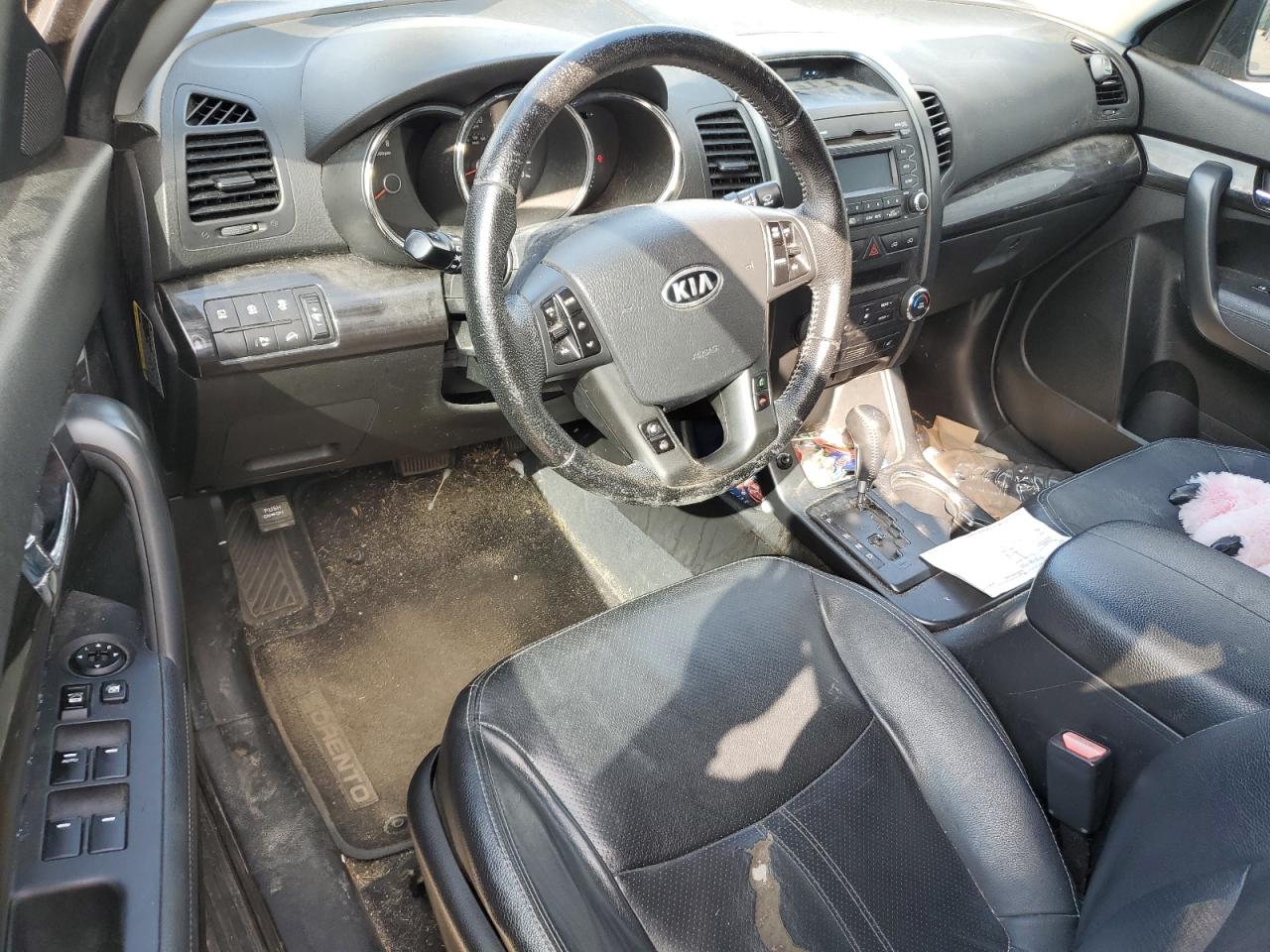 2011 Kia Sorento - Image 8