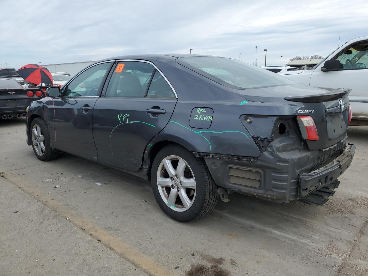 2009 Toyota Camry - Image 2